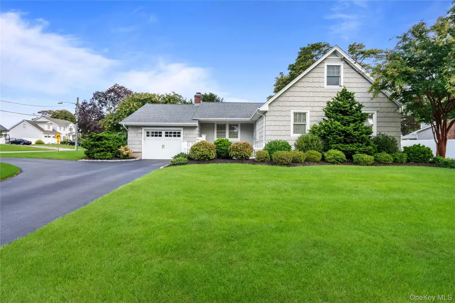 99 Benson Avenue, Sayville, NY 11782 - #3