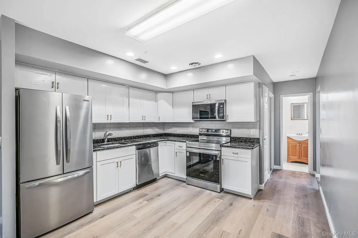415 Clubhouse Court #51, Coram, NY 11727 - #1