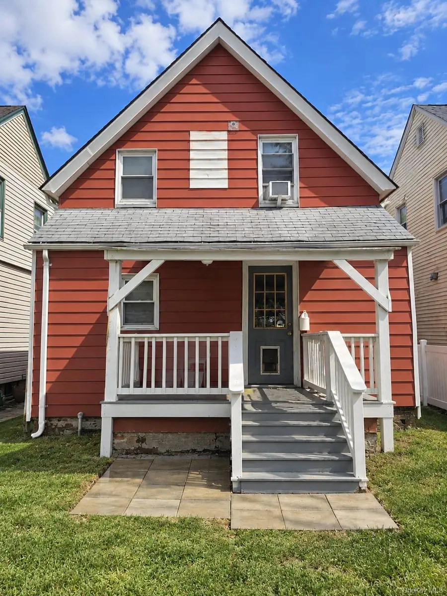 291 Clinton Avenue, Cedarhurst, NY 11516 - #2