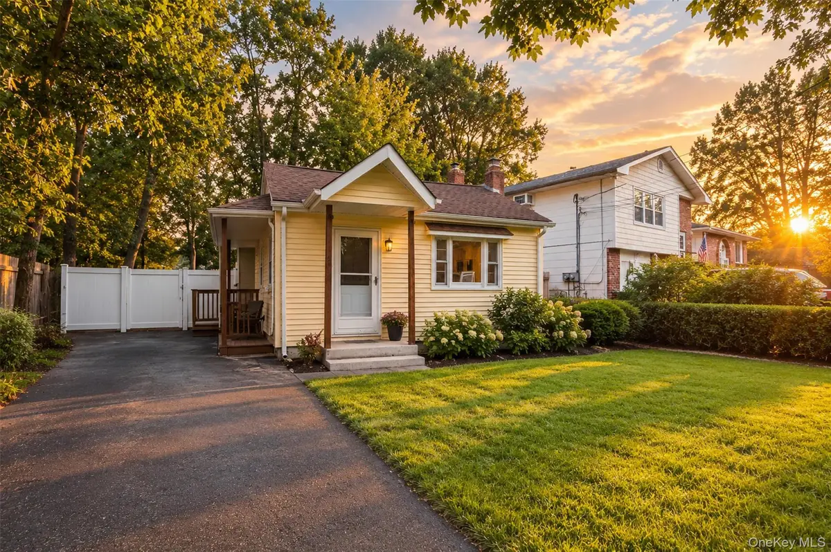 45 Lake Promenade, Ronkonkoma, NY 11779 - #1