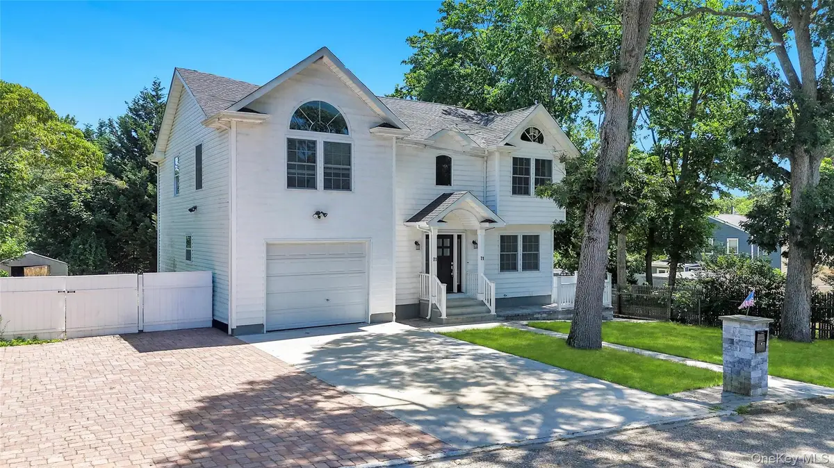 71 Penn Street, Lake Grove, NY 11755 - #1