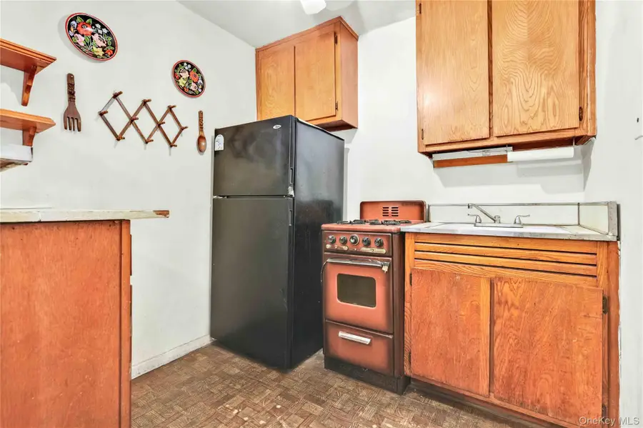 35-20 Leverich Street, Jackson Heights, NY 11372 - #3