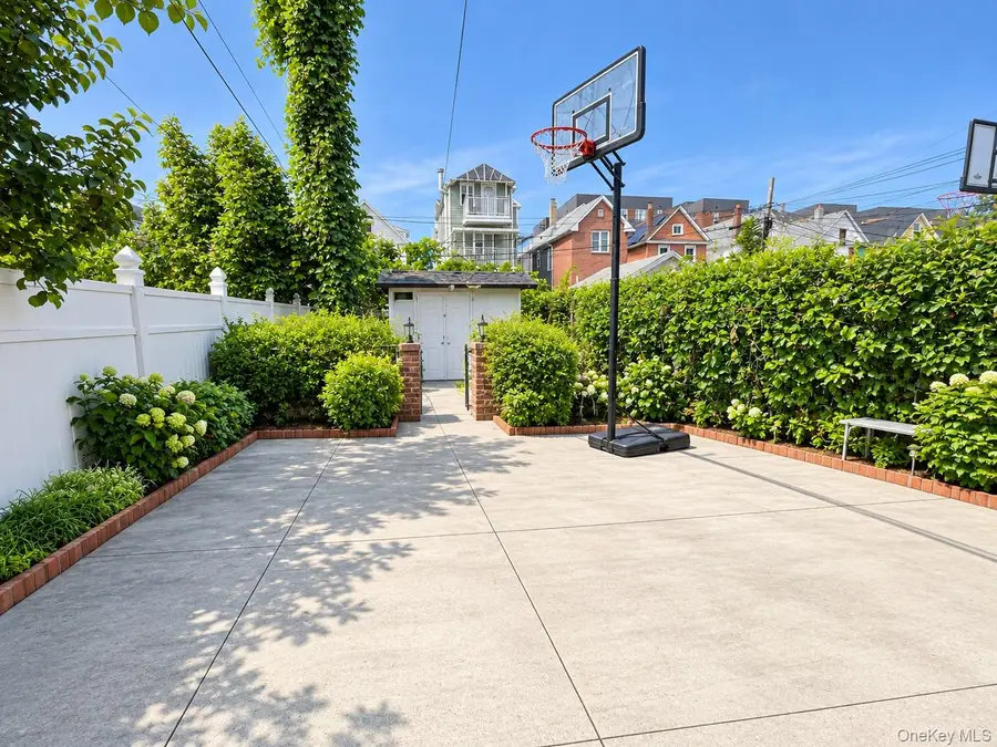 8427 Corona Avenue, Elmhurst, NY 11373 - #3
