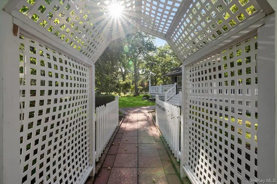 2000 Westphalia Road, Mattituck, NY 11952 - #2