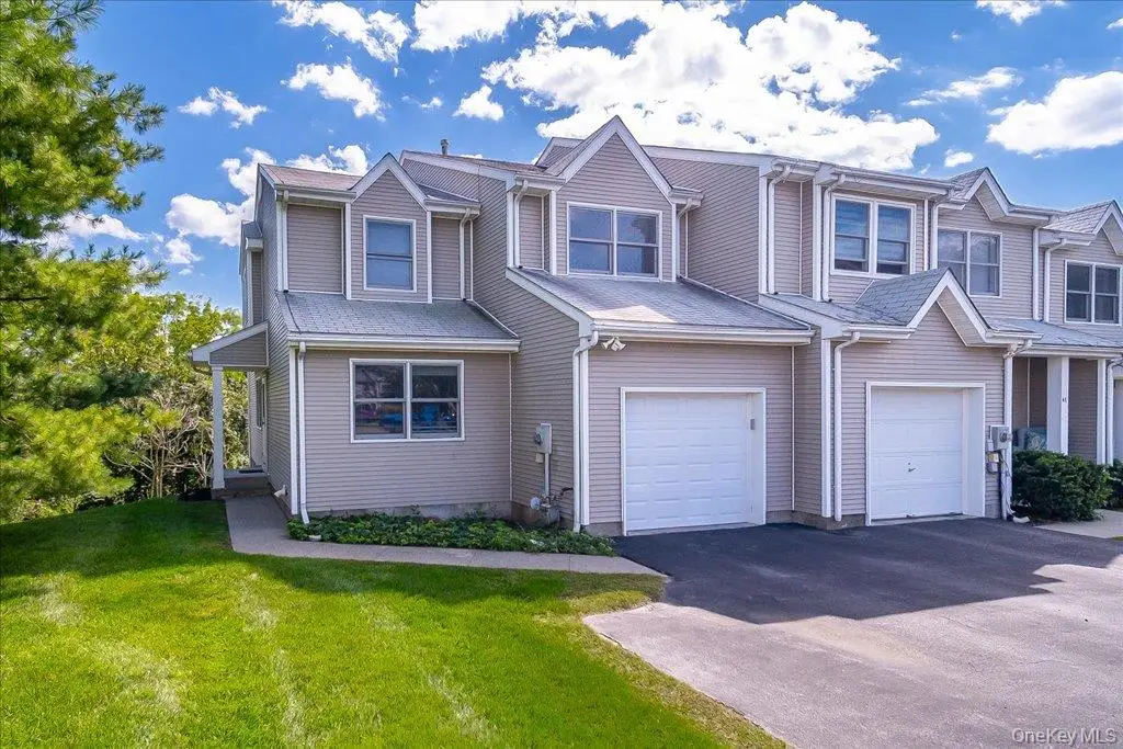 47 Deer Crossing Drive, Fishkill, NY 12524 - #1