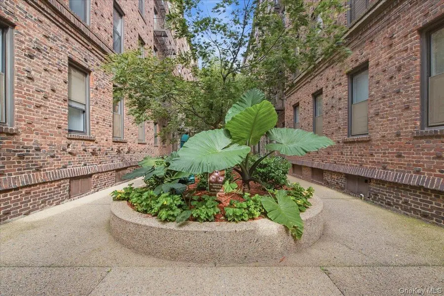 83-19 116th Street #6D, Kew Gardens, NY 11415 - #3