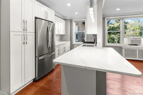 1133 Midland Avenue #2C, Bronxville, NY 10708