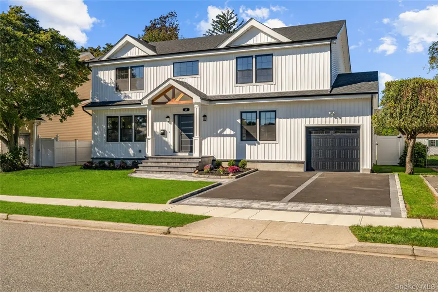 29 Melanie Lane, Syosset, NY 11791 - #2