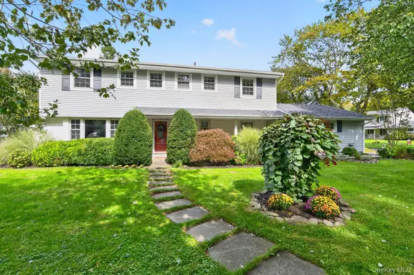 39 Drohan Street, Huntington, NY 11743