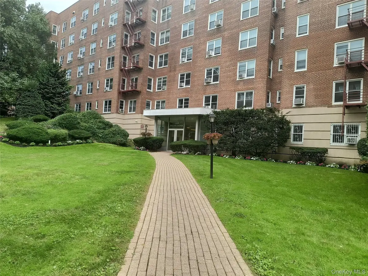 1304 Midland Avenue #B41, Yonkers, NY 10704 - #1
