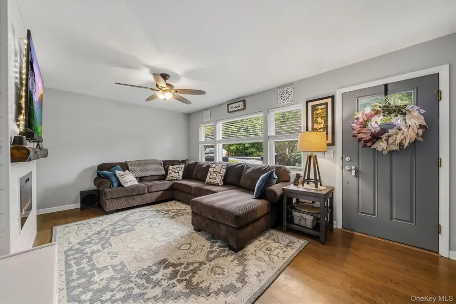 1040 Highway 211 W, Middletown, NY 10940 - #2