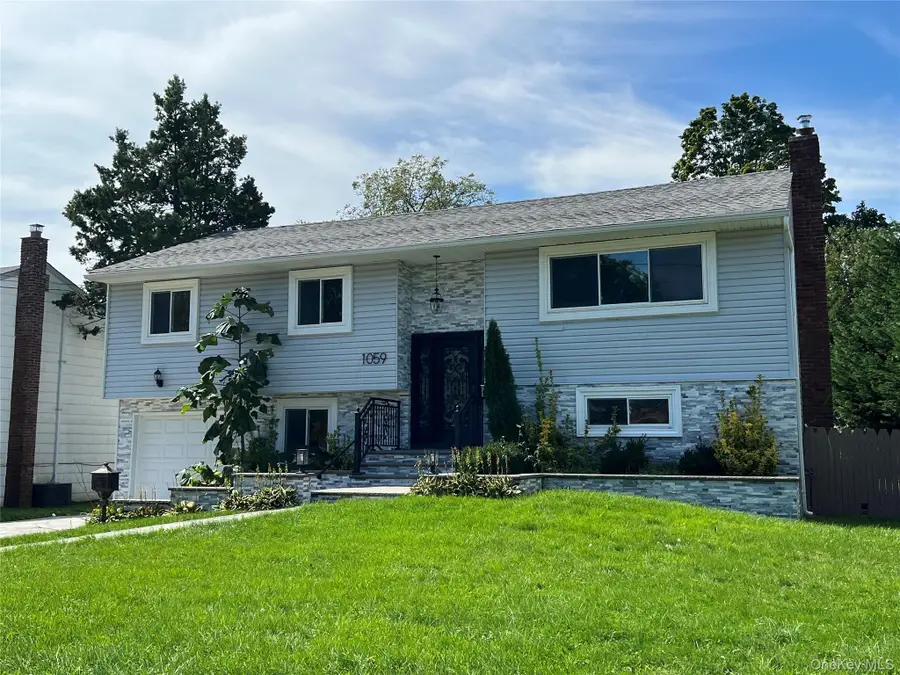 1059 Denton Avenue, Manhasset Hills, NY 11040 - #2