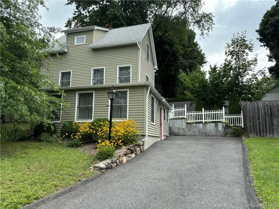 50 Railroad Avenue, Pearl River, NY 10965 - #2