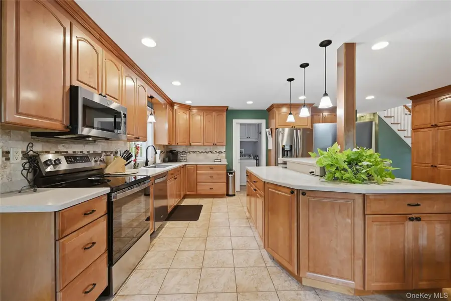 10 Albion Oval, Mahopac, NY 10541 - #3