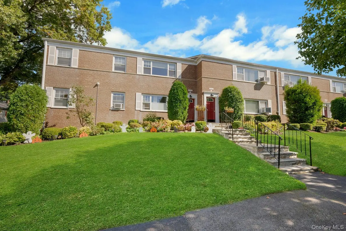 11 Westview Avenue #1-1, White Plains, NY 10603 - #1