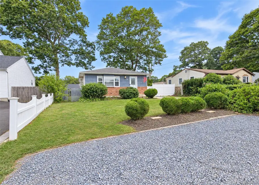 90 Robinwood Drive, Mastic Beach, NY 11951 - #2