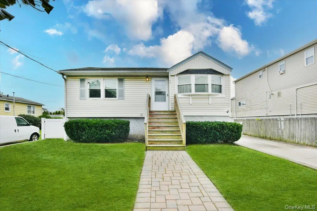 90 4th Avenue, East Rockaway, NY 11518 - #1