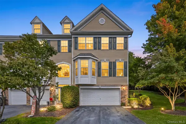 105 Barr Lane, Monroe, NY 10950
