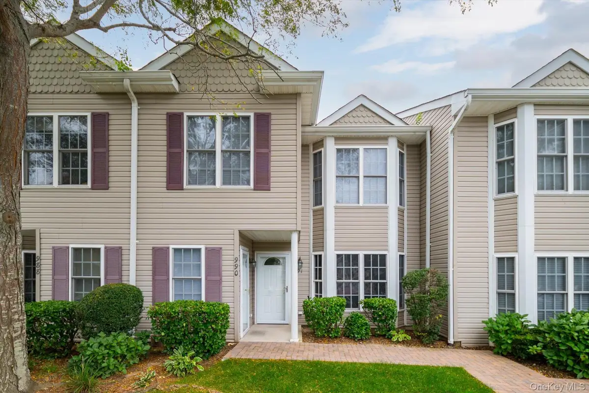 991 Madeira Boulevard, Melville, NY 11747 - #1