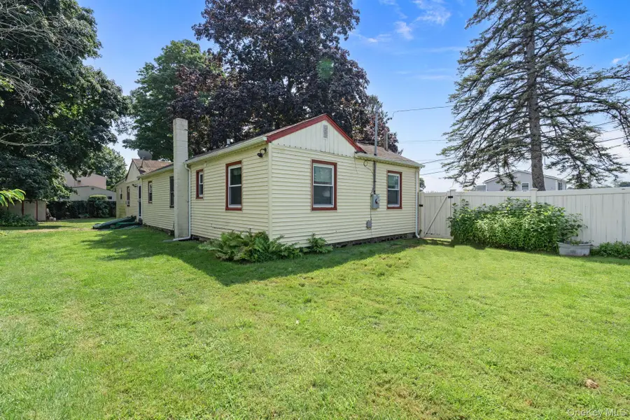 125 1st Street, Brentwood, NY 11717 - #3