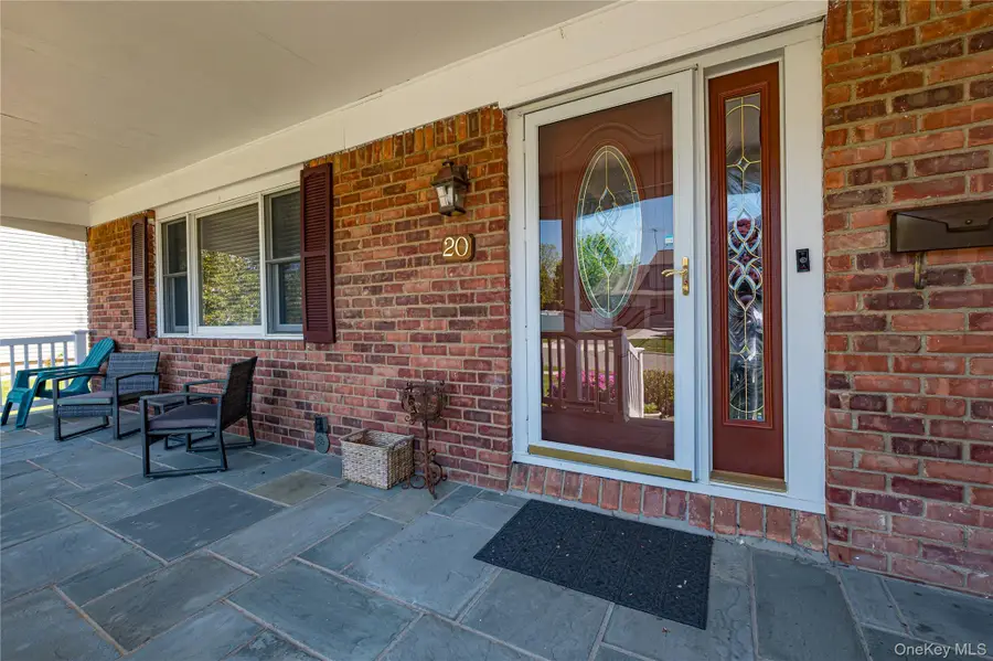 20 Evon Drive Sw, Syosset, NY 11791 - #2