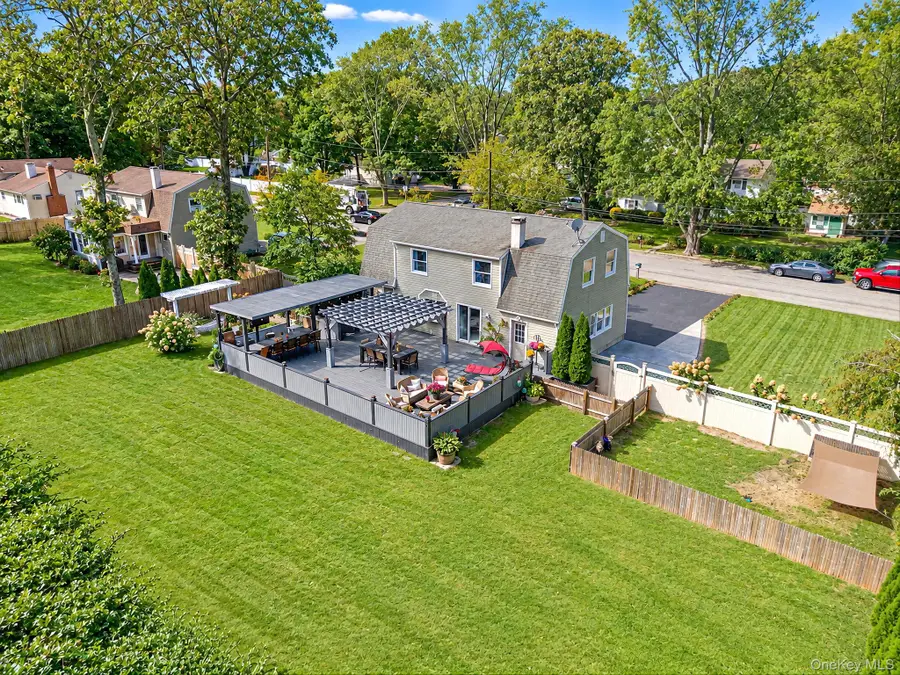 27 Wagner Drive, Coram, NY 11727 - #2