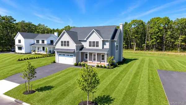 11 N/c Colonels Path, Manorville, NY 11949