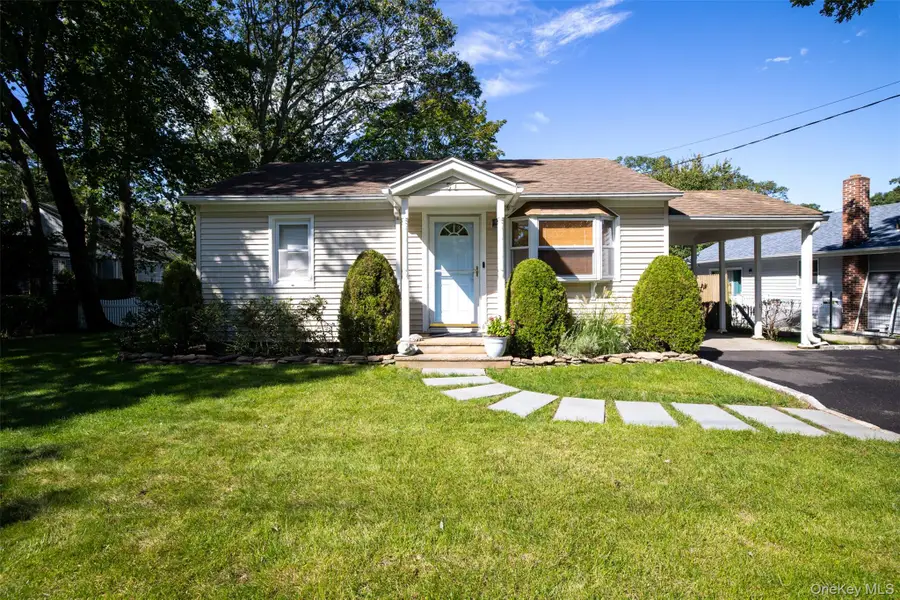 51 Wakeman Road, Hampton Bays, NY 11946 - #3