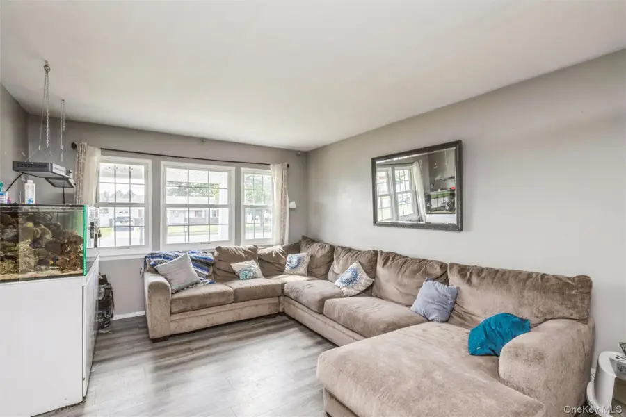 35 Norman Drive, Bohemia, NY 11716 - #2