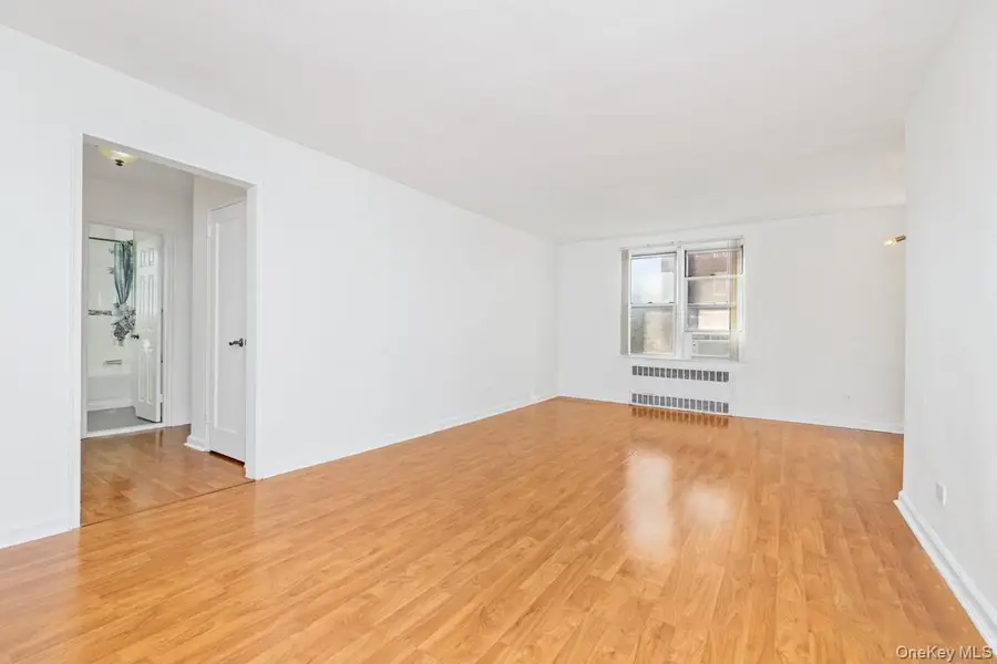 67-10 108th Street #4A, Forest Hills, NY 11375 - #3