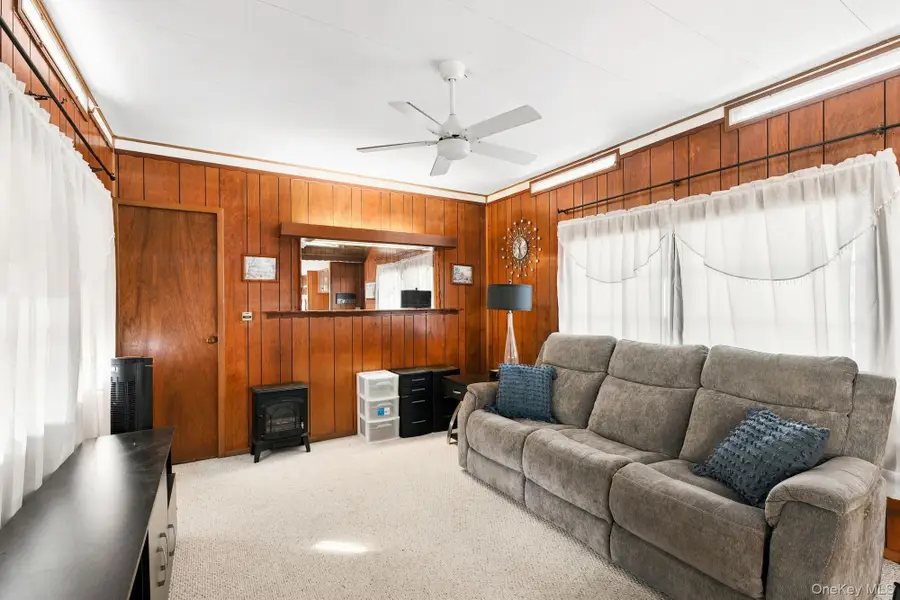 658 Sound Avenue #E-12, Calverton, NY 11933 - #3