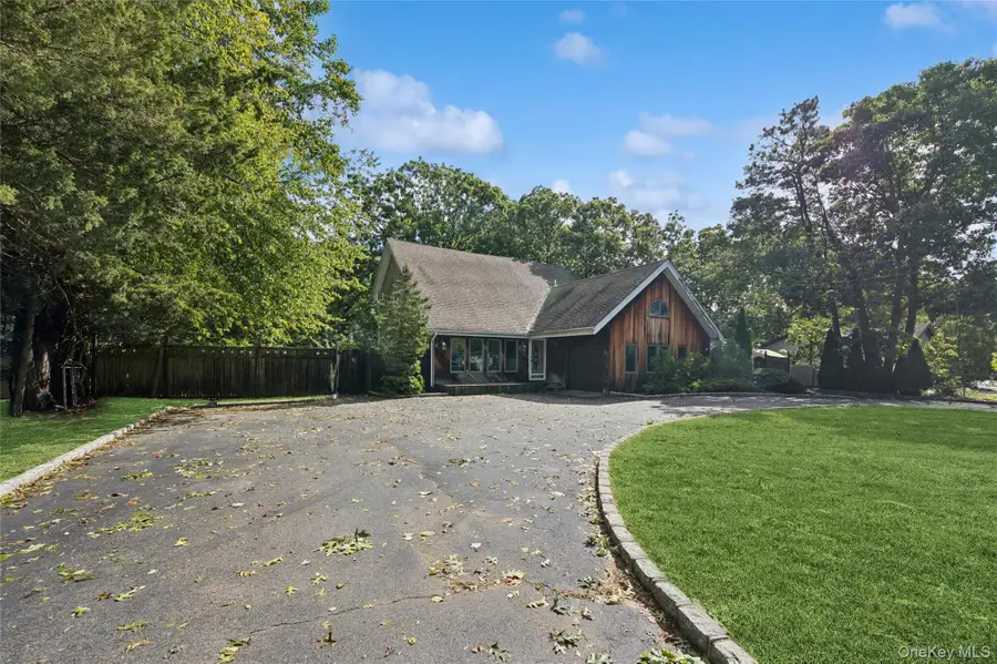 65 Morris Avenue, Holtsville, NY 11742 - #2