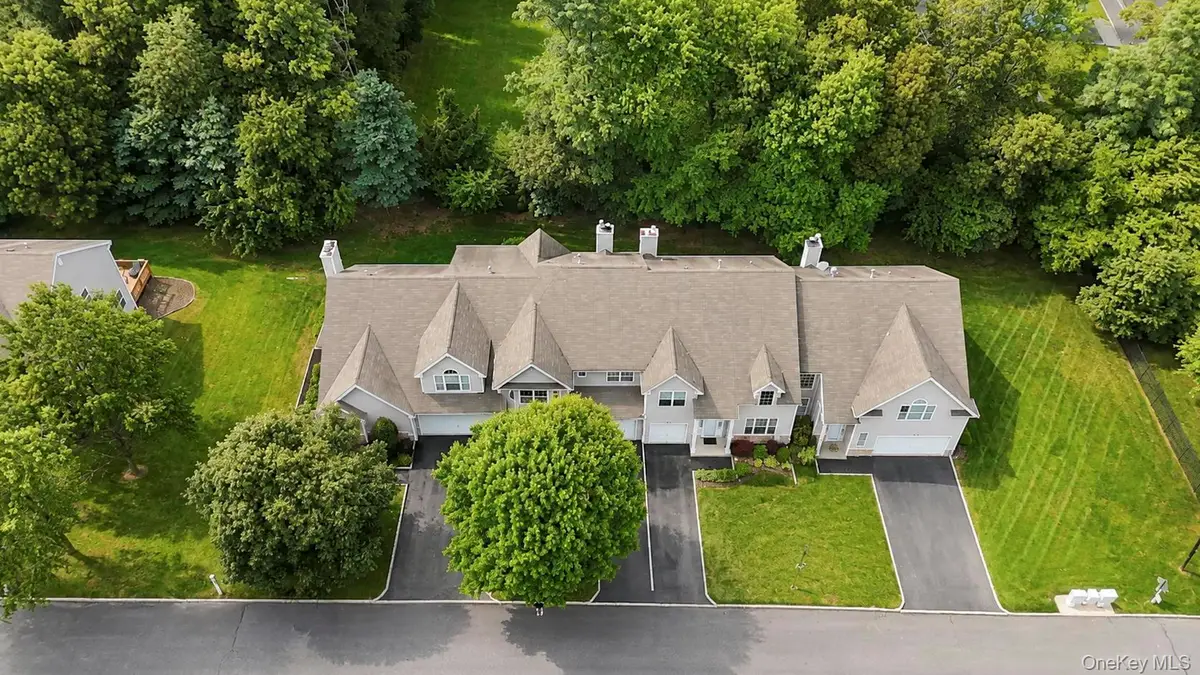 3 Arielle Court, Hauppauge, NY 11749 - #1