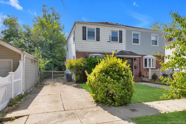 164-38 76th Road, Fresh Meadows, NY 11366