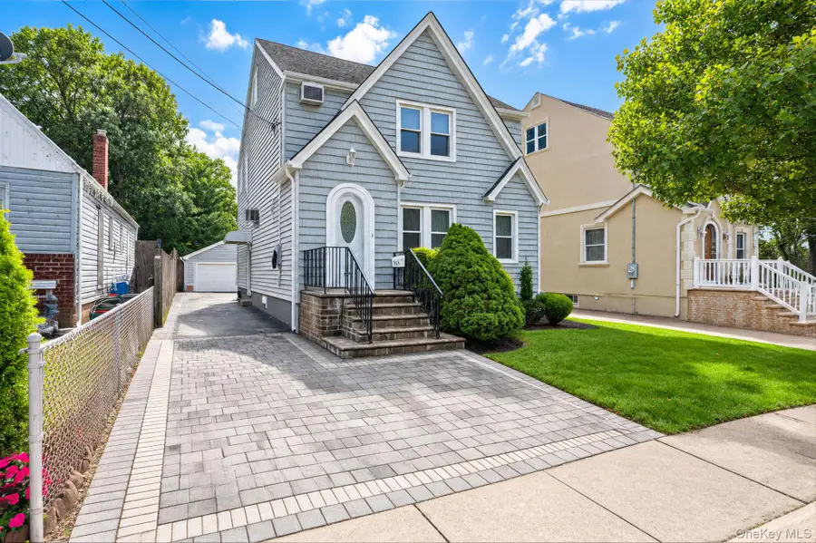 309 Garfield Avenue, West Hempstead, NY 11552 - #2