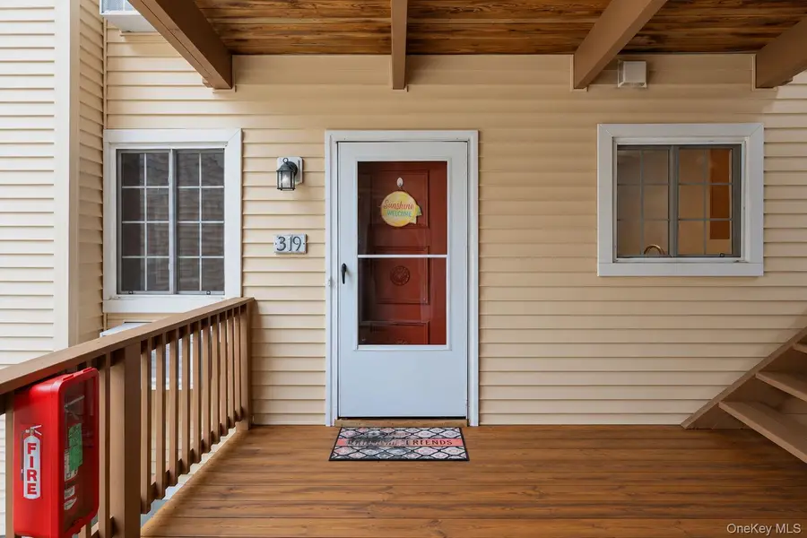319 Fox Run Lane, Carmel, NY 10512 - #2