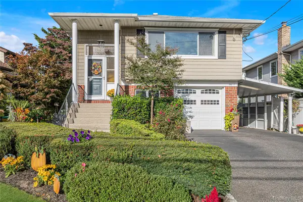 1 Glenwood Avenue #A, Lynbrook, NY 11563