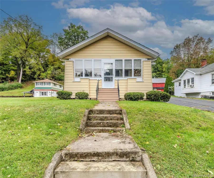 35 High Street, Unionville, NY 10988 - #2