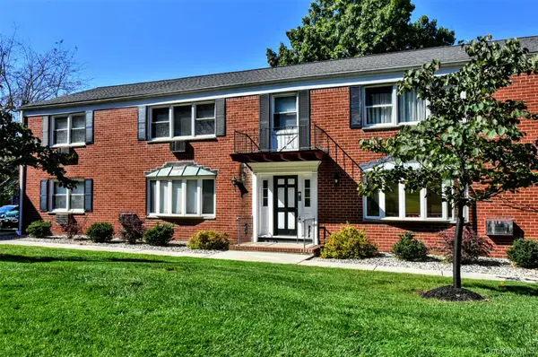 5 Danbury Court #1703, Suffern, NY 10901