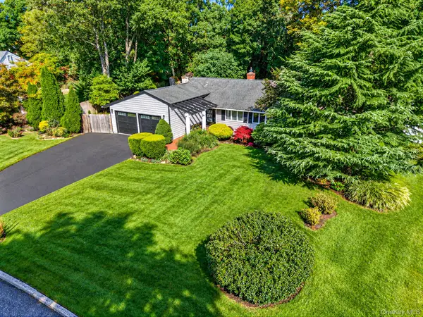 11 Folsom Lane, Coram, NY 11727