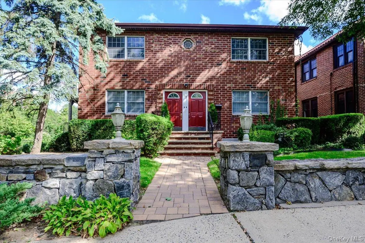 77 W Devonia Avenue, Mount Vernon, NY 10552 - #1