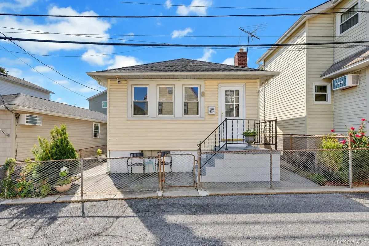 12 1/2 Alden Park #12 1/2, Bronx, NY 10465 - #1