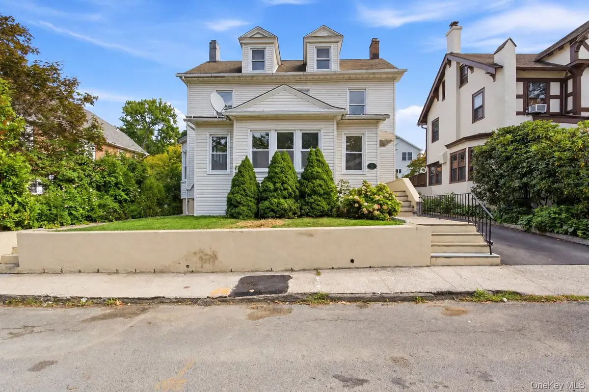10 Lattin Drive, Yonkers, NY 10705 - #1