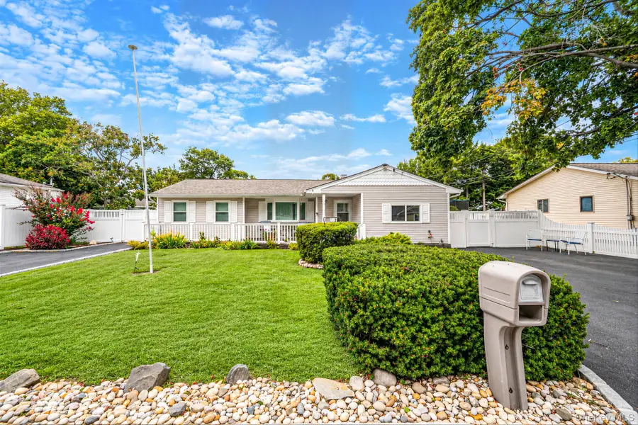 179 Ford Street, Holbrook, NY 11741 - #3