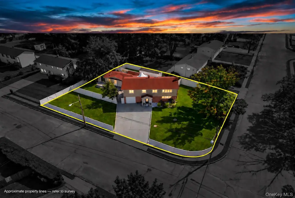 266 Riddle Street, Brentwood, NY 11717 - #1
