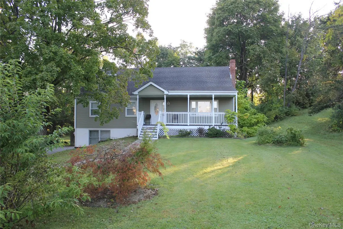 43 Laffin Lane, Poughkeepsie, NY 12603 - #1