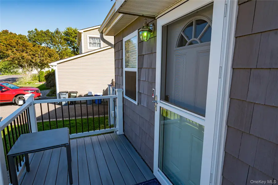 14 Donna Lane, Ronkonkoma, NY 11779 - #3