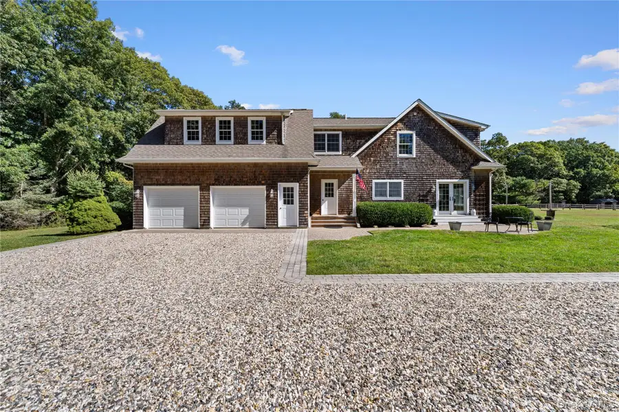 66 Woodlawn Avenue, East Moriches, NY 11940 - #2