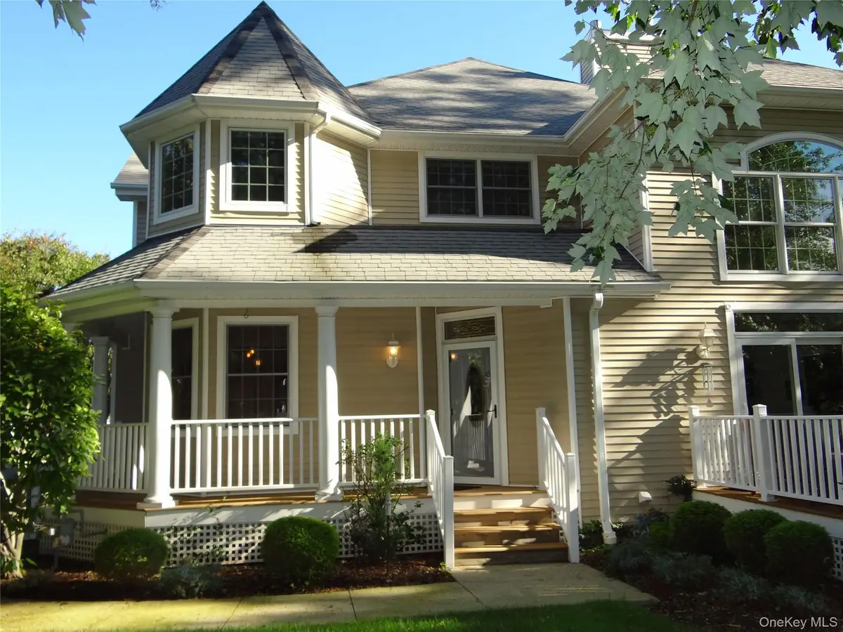 33 Blair Road, East Setauket, NY 11733 - #1