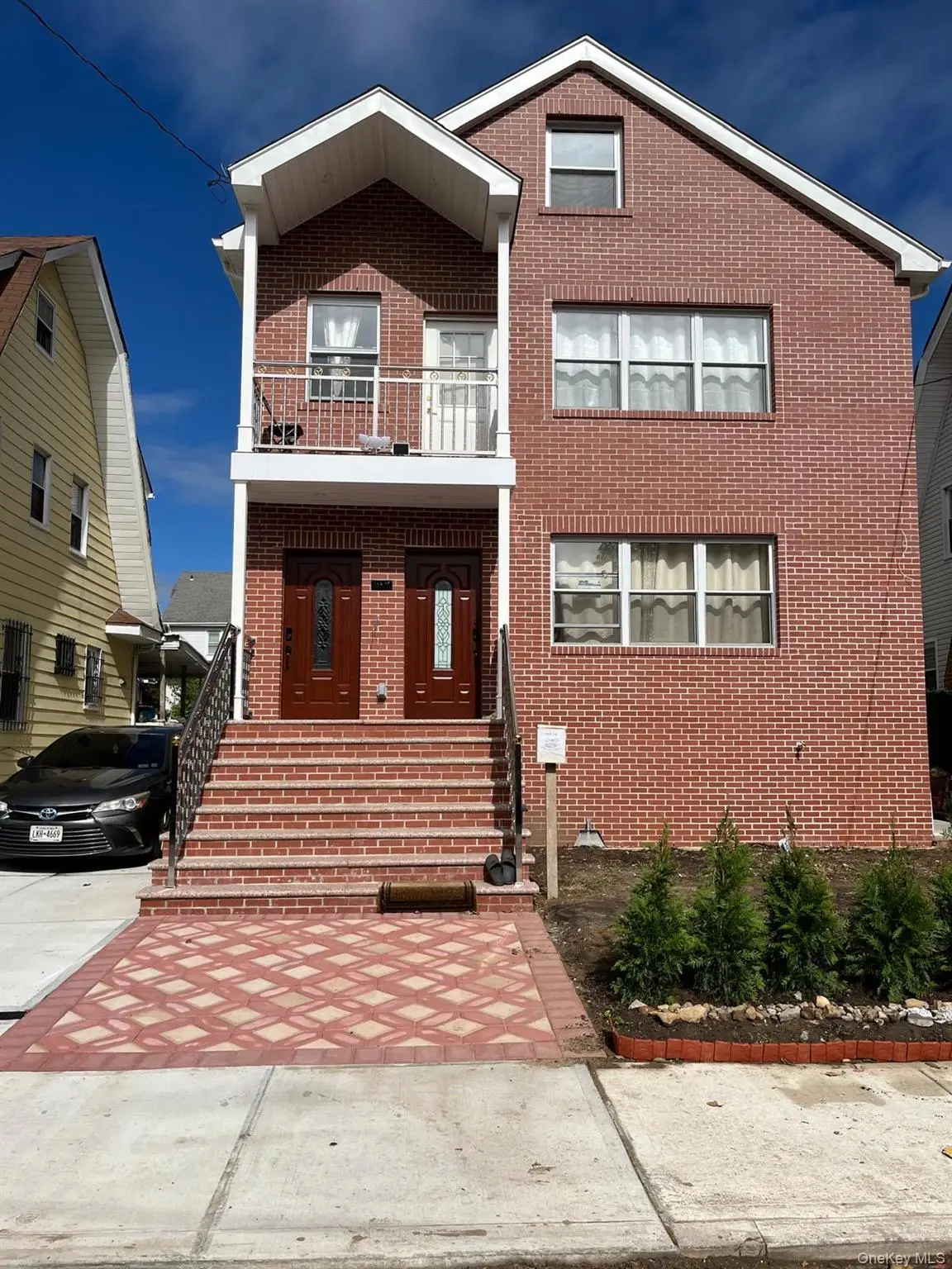 165-19 Chapin Court, Jamaica, NY 11432 - #1